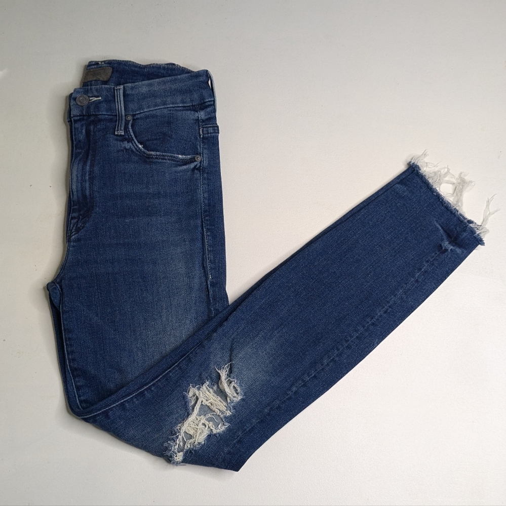 Mother High Waisted Looker Ankle Fray